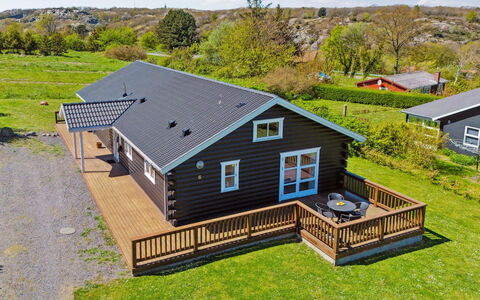 Hjalmar - 400M from the Sea: Furniture, Interior Design, Flooring, Floor, Ceiling, Room, Chair, Table, Apartment, Kitchen & Dining Room Table