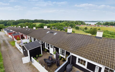 Isbiorn - 300M from the Sea: Grass, Grassland, Landscape, Ecoregion, Plain, Plant Community, Land Lot, Outdoor Furniture, Prairie, Shrubland