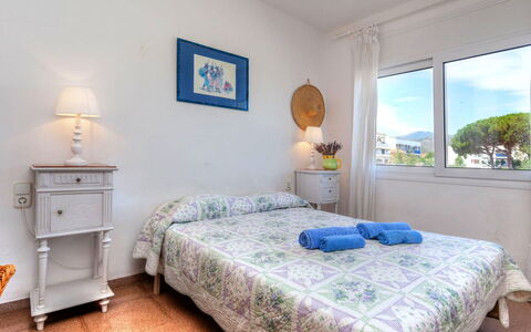 Maritim Ii: Furniture, Property, Window, Azure, Comfort, Blue, Wood, Lighting, Textile, Interior Design