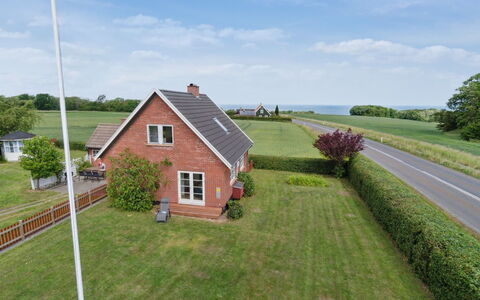 Hildulf - 1Km from the Sea: Wood, Roof, Architecture, Home, House, Cottage, Siding, Hardwood, Slope, Estate