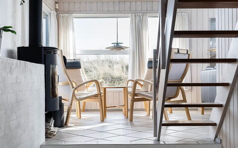 Merta - 150M from the Sea: Wood, Flooring, Interior Design, Floor, Wood Flooring, Home, Chair, Hardwood, Wood Stain, Living Room