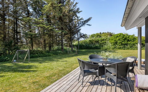Everd - 300M from the Sea: Grass, Grassland, Landscape, Ecoregion, Plain, Plant Community, Land Lot, Outdoor Furniture, Prairie, Shrubland