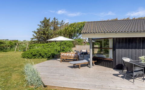 Everd - 300M from the Sea: Grass, Grassland, Landscape, Ecoregion, Plain, Plant Community, Land Lot, Outdoor Furniture, Prairie, Shrubland