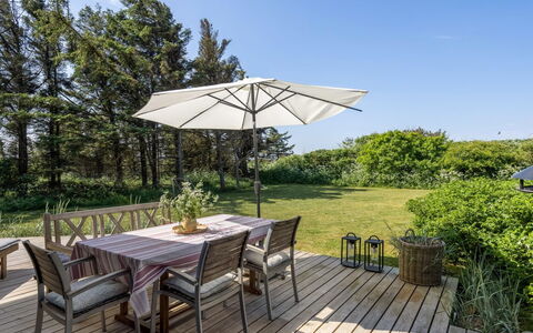 Everd - 300M from the Sea: Grass, Grassland, Landscape, Ecoregion, Plain, Plant Community, Land Lot, Outdoor Furniture, Prairie, Shrubland