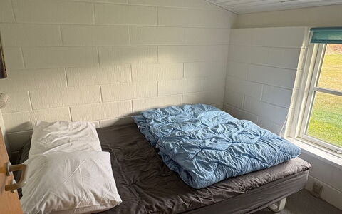 Hansen - 600M from the Sea: Bedroom, Wood, Floor, Flooring, Bed, Bed Sheet, Bedding, Linens, Bed Frame, Room