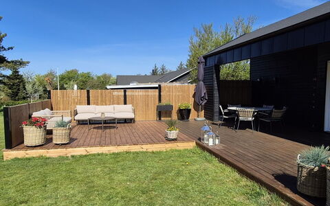 Melina - 900M to the Fjord: Wood, Garden, Backyard, Land Lot, Home, Roof, Shade, Deck, Hardwood, Yard