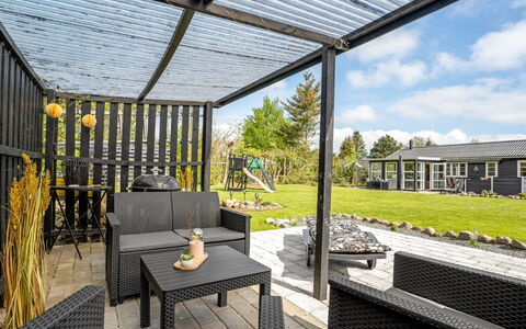 Dania - 500M from the Sea: Grass, Grassland, Landscape, Ecoregion, Plain, Plant Community, Land Lot, Outdoor Furniture, Prairie, Shrubland