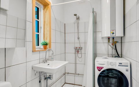 Ejnarine - 600M to the Fjord: Flooring, Plumbing Fixture, Floor, Interior Design, Bathroom, Sink, Plumbing, Tap, Ceiling, Toilet