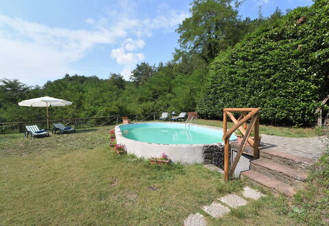 Casa Antelminelli: Water, Cloud, Plant, Sky, Swimming Pool, Shade, Tree, Outdoor Furniture, Leisure, Natural Landscape