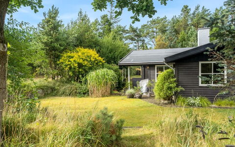 Ellinore - from the Sea: Roof, House, Home, Cottage, Siding, Estate, Driveway, Garden Buildings, Yard, Shed