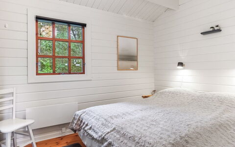 Barthi - 1.6Km from the Sea: Wood, Ceiling, Flooring, Interior Design, Floor, Bedroom, Home, Room, Bed, Bedding