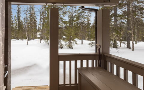 Kuukkelin Kehto: Wood, Winter, Snow, Hardwood, Freezing, Wood Stain, Porch, Deck, Plank, Shade