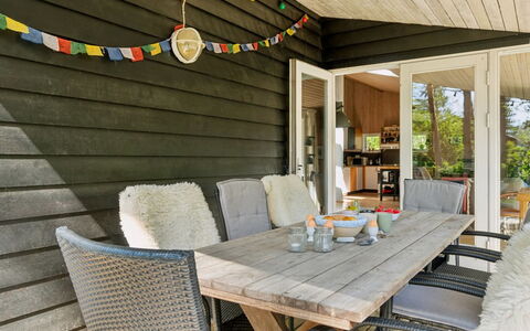 Ilsebeth - 250M from the Sea: Swimming Pool, Outdoor Furniture, Furniture, Resort, Flagstone, Eco Hotel, Shade, Chair, Leisure, Estate
