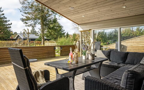 Livni - from the Sea: Cottage, Backyard, Yard, Garden Buildings, Shed, Siding, Outdoor Furniture, Log Cabin, Outdoor Structure, Shack