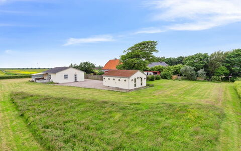 Janin - 400M from the Sea: Blue, Shrub, Cottage, Groundcover, Garden, Estate, Shade, Landscaping, Farmhouse, Eco Hotel