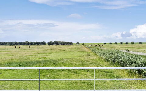 Janin - 400M from the Sea: Blue, Shrub, Cottage, Groundcover, Garden, Estate, Shade, Landscaping, Farmhouse, Eco Hotel