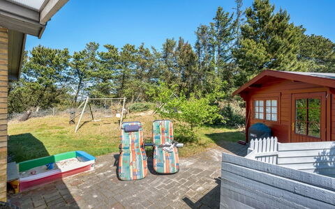 Jonnhild - 700M from the Sea: Cottage, Shed, Hut, Farmhouse, Prairie, Shack, Barn, Log Cabin, Garden Buildings