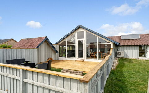 Emppu - 250M from the Sea: Roof, Home, Door, Cottage, Shade, Siding, Yard, Estate, Backyard
