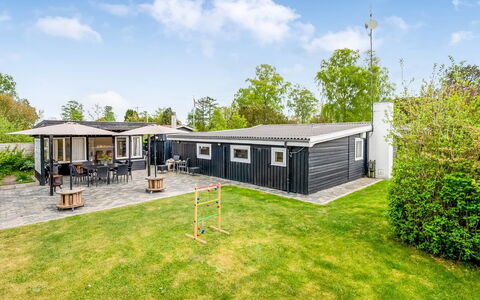 Antonie - 700M from the Sea: Grass, Grassland, Landscape, Ecoregion, Plain, Plant Community, Land Lot, Outdoor Furniture, Prairie, Shrubland