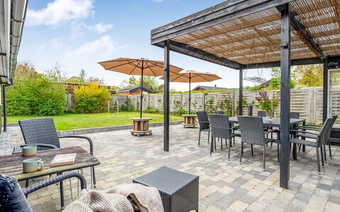 Antonie - 700M from the Sea: Grass, Grassland, Landscape, Ecoregion, Plain, Plant Community, Land Lot, Outdoor Furniture, Prairie, Shrubland