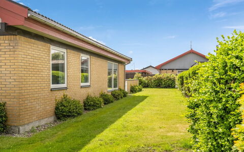 Elika - 1.5Km from the Sea: Grass, Grassland, Landscape, Ecoregion, Plain, Plant Community, Land Lot, Outdoor Furniture, Prairie, Shrubland