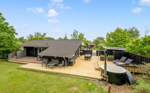 Terkel - 800M to the Fjord: Roof, Home, Cottage, Shade, Deck, Estate, Porch, Yard, Garden, Farmhouse