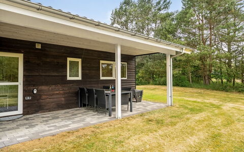 Ara - 1.4Km from the Sea: Thatching, Cottage, House, Roof, Home, Farmhouse, Hut, Estate, Village