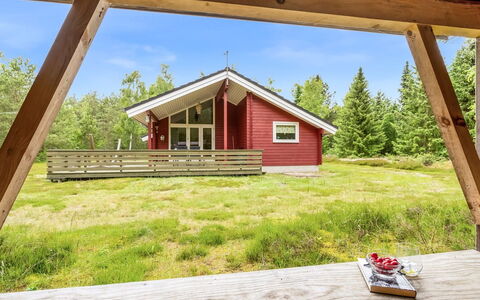 Mettemarie - 200M from the Sea: Wood, Home, Porch, Deck, Hardwood, Roof, Wood Stain, Wood Flooring, Eco Hotel
