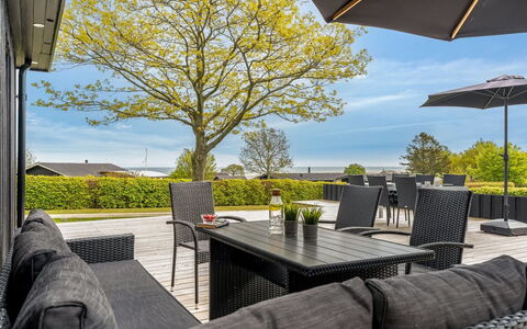 Tonna - from the Sea: Wood, Home, Porch, Deck, Hardwood, Roof, Wood Stain, Wood Flooring, Eco Hotel