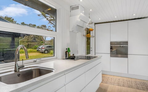 Mintha - 400M from the Sea: Kitchen, Flooring, Interior Design, Wood, Countertop, Kitchen Appliance, Ceiling, Major Appliance, Floor, Cabinetry