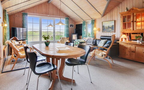 Frithger - 250M from the Sea: Cottage, Shed, Hut, Farmhouse, Prairie, Shack, Barn, Log Cabin, Garden Buildings