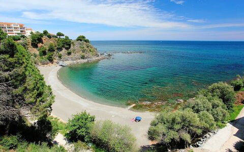 Puerto de la Selva: Body Of Water, Coast, Beach, Sea, Sky, Natural Landscape, Shore, Water, Coastal And Oceanic Landforms, Bay