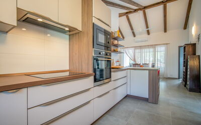 Accommodation:&nbsp;Artatore 301.2