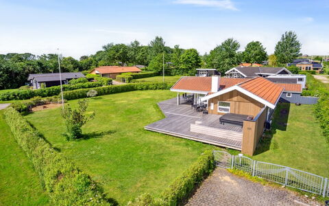 Nahele - 150M from the Sea: Cottage, Roof, Home, Slope, Hut, Siding