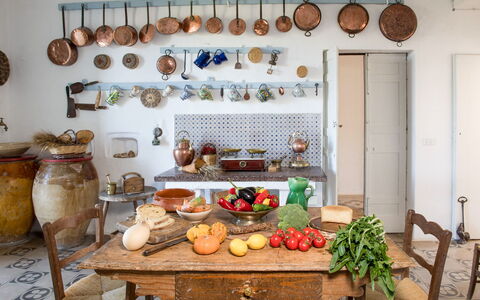 Masseria Tagliente: Food, Property, Tableware, Shelf, Interior Design, Table, Shelving, Kitchen, Natural Foods, Building