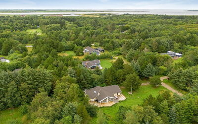 Samine - 2Km from the Sea