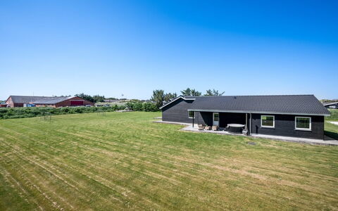 Germund - 770M from the Sea: Grass, Grassland, Land Lot, Cottage, Rural Area, Meadow, Garden Buildings, Garden, Shed