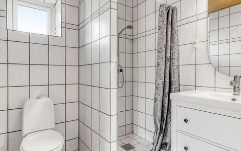 Gilbert - 500M from the Sea: Bathroom, Flooring, Wall, Floor, Plumbing Fixture, Toilet Seat, Toilet, Interior Design, Plumbing, Tile