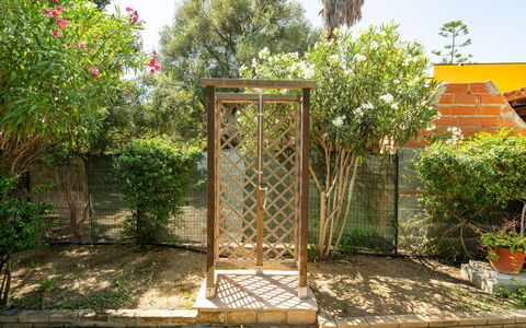 Cordolino Blu: Plant, Sky, Door, Shade, Wood, Tree, Road Surface, Building, Landscape, Grass