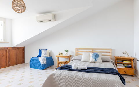 Conero Bluloft: Furniture, Interior Design, Flooring, Floor, Bedroom, Wood, Bed, Room, Linens, Ceiling
