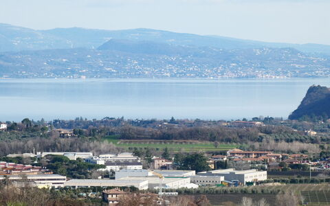 Villa Paradiso: Water, Cloud, Sky, Water Resources, Daytime, Mountain, Nature, Azure, Tree, Highland