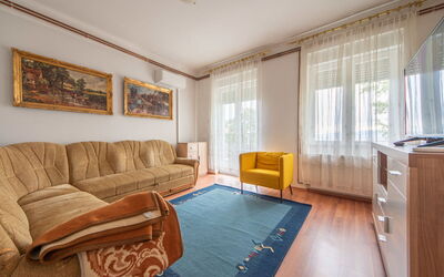 Accommodation:&nbsp;Kantrida 107.2