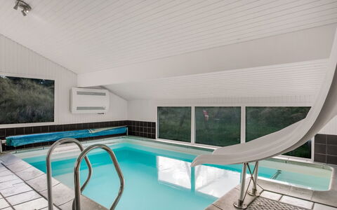 Annlisa - 1Km from the Sea: Flooring, Furniture, Interior Design, Swimming Pool, Floor, Ceiling, Resort, Hotel, Design, Eco Hotel