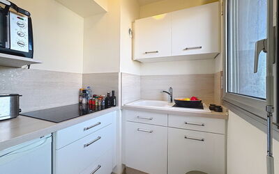Accommodation:&nbsp;Ascot 632.2