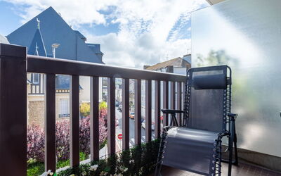 Accommodation:&nbsp;Ascot 632.1