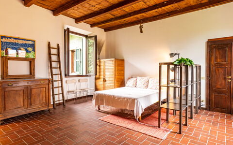 Gravedona 786: Furniture, Building, Window, Cabinetry, Comfort, Wood, Bed Frame, House, Interior Design, Floor