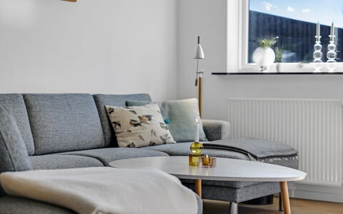 Sulo - 300M from the Sea: Furniture, Flooring, Living Room, Floor, Wood Flooring, Cushion, Couch, Houseplant, Coffee Table