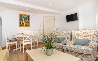 Accommodation:&nbsp;Gregal 601.1