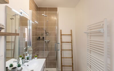 Accommodation:&nbsp;Cap Océan 152.16