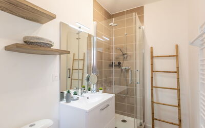 Accommodation:&nbsp;Cap Océan 152.16